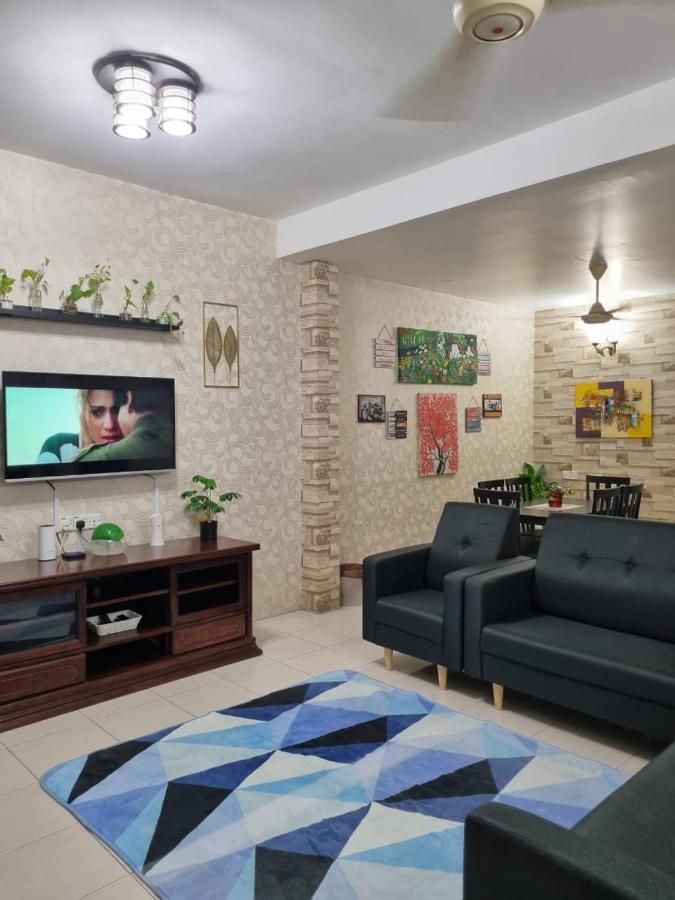 Private Pool Ssue Klebang Ipoh Homestay With High Speed Wifi Chemor Exterior photo